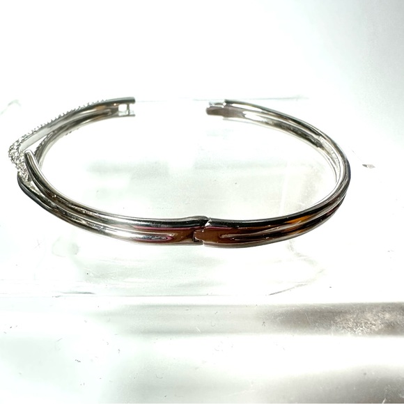 Kate Spade NY Get Connected Bangle Bracelet Silver Color Metal Pave Rhinestone - Picture 13 of 16